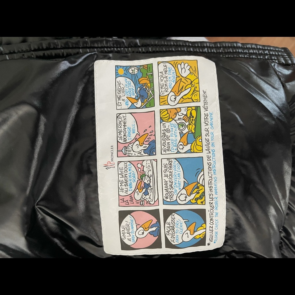 Moncler bady jacket - Picture 5 of 5
